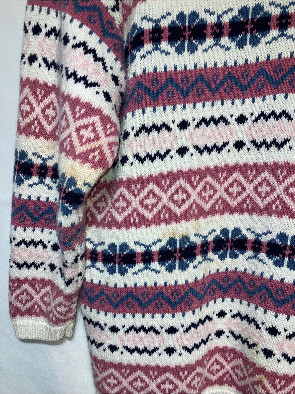 Vintage Paris Sport Club V-Neck Sweater - Pink, Navy & Cream - Picture 5 of 10